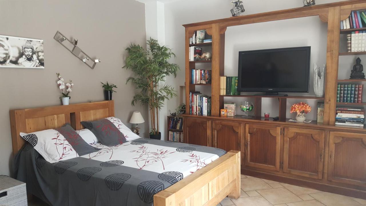 Chambre L'Orchidee Vallon-Pont-dʼArc Εξωτερικό φωτογραφία