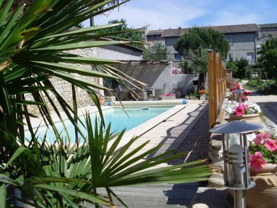 Chambre L'Orchidee Vallon-Pont-dʼArc Εξωτερικό φωτογραφία
